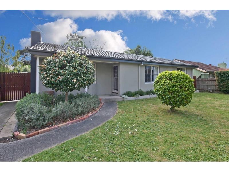18 Helvetia Court, Frankston South VIC 3199