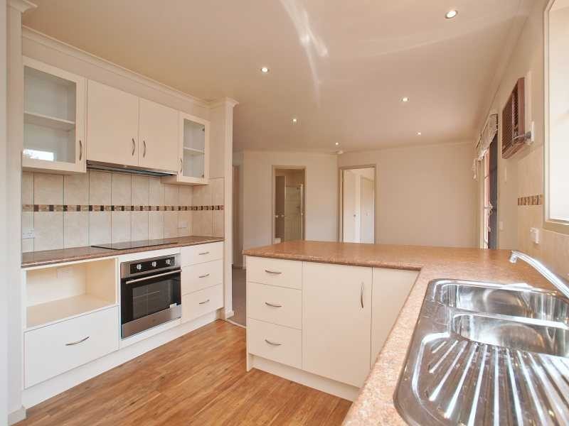 Unit 2/10 FINLAY Street, Frankston VIC 3199