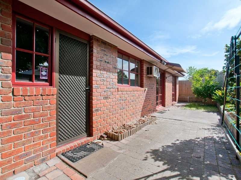 Unit 2/10 FINLAY Street, Frankston VIC 3199