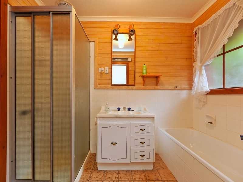 8 Liardet Crescent, Frankston VIC 3199