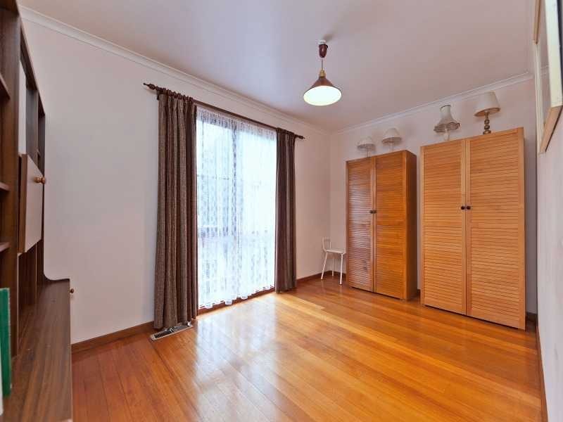 8 Liardet Crescent, Frankston VIC 3199