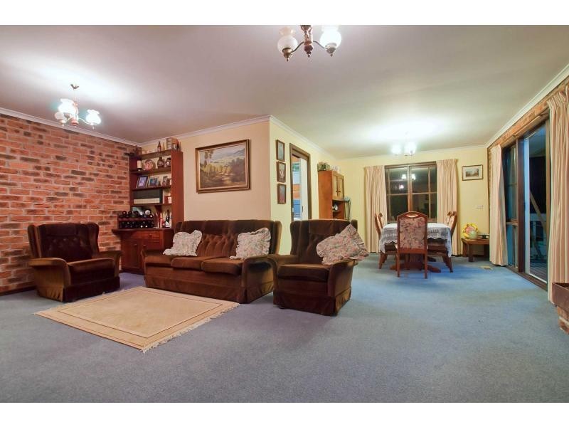 16 Alicudi Avenue, Frankston South VIC 3199