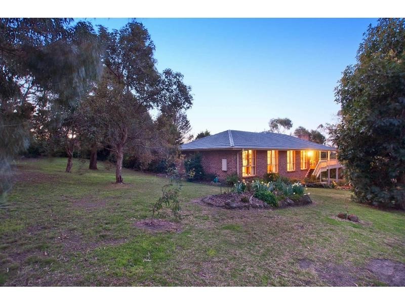 16 Alicudi Avenue, Frankston South VIC 3199