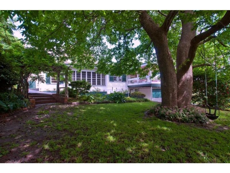 10-12 Liddesdale Avenue, Frankston South VIC 3199