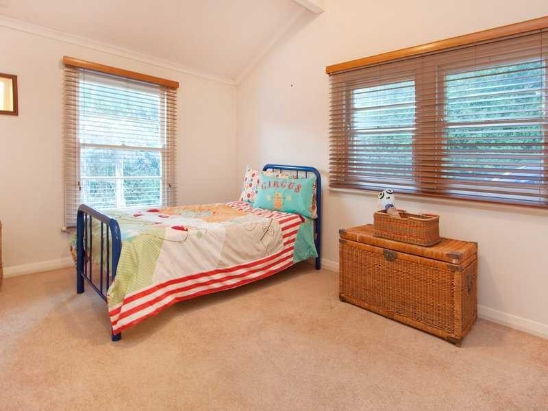 10-12 Liddesdale Avenue, Frankston South VIC 3199