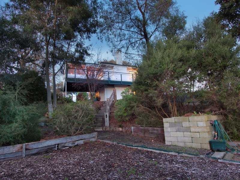 10-12 Liddesdale Avenue, Frankston South VIC 3199