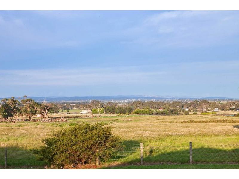 12 Venezia Way, Skye VIC 3977