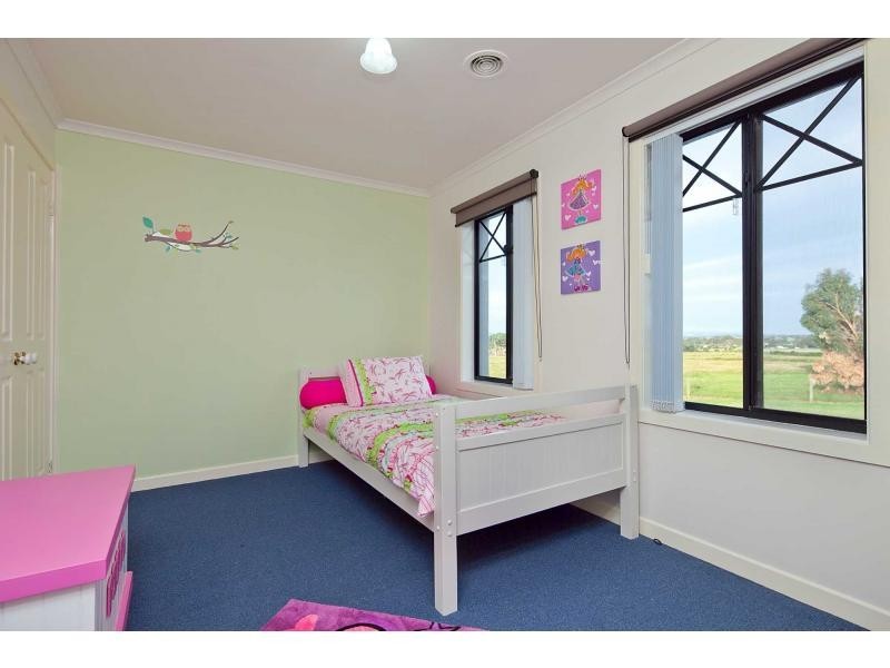 12 Venezia Way, Skye VIC 3977