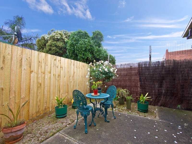 Unit 4/96 Cranbourne Road, Frankston VIC 3199