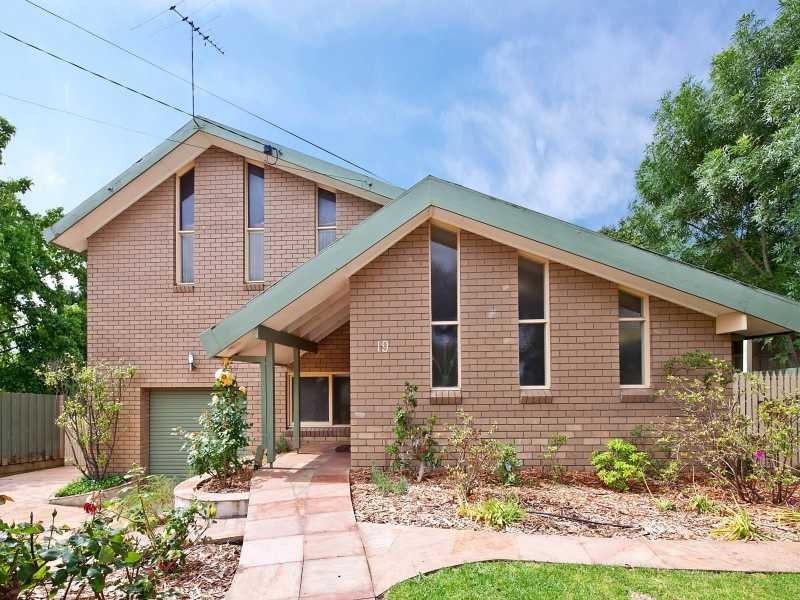 19 Helvetia Court, Frankston South VIC 3199
