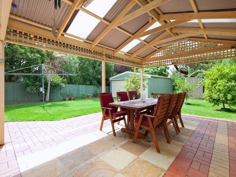 19 Helvetia Court, Frankston South VIC 3199