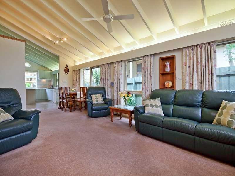 19 Helvetia Court, Frankston South VIC 3199