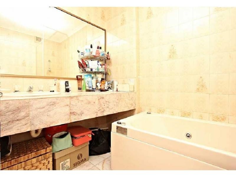 Unit 151/325 Nepean Highway, Frankston VIC 3199