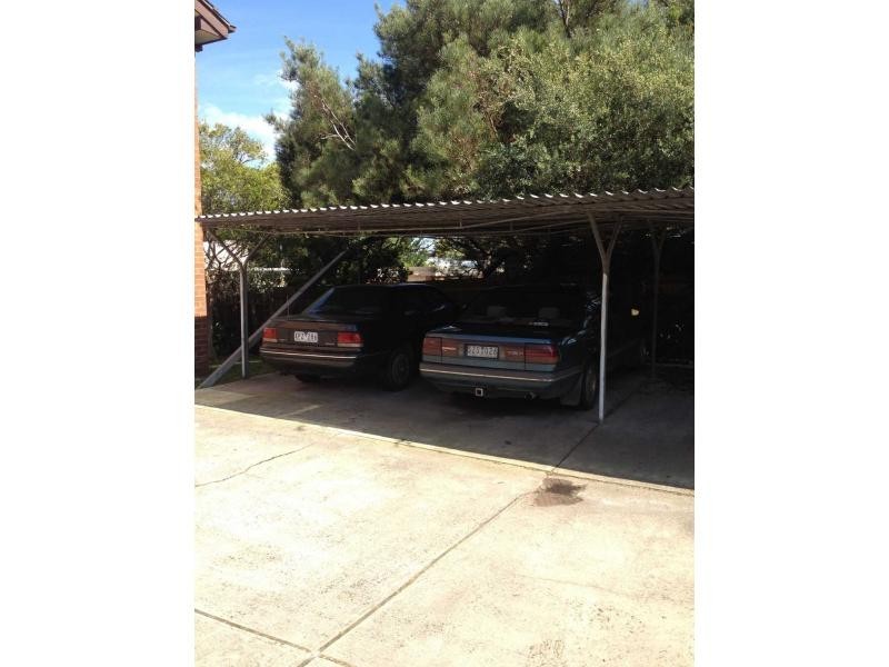 2/6 Melva Court, Frankston VIC 3199