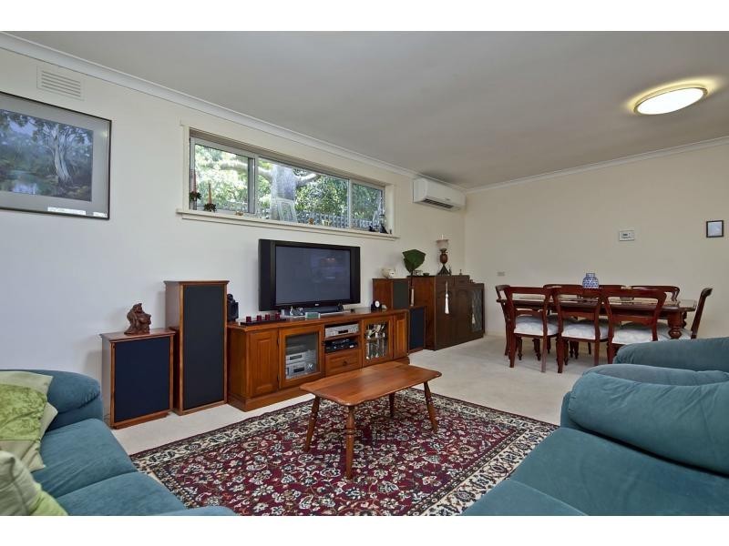 100 Fleetwood Crescent, Frankston South VIC 3199