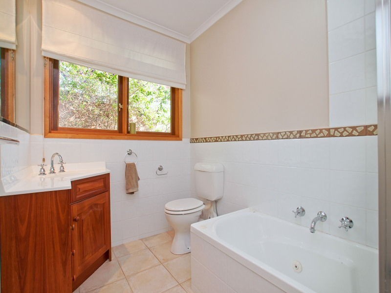 9 Kurrajong Court, Frankston South VIC 3199