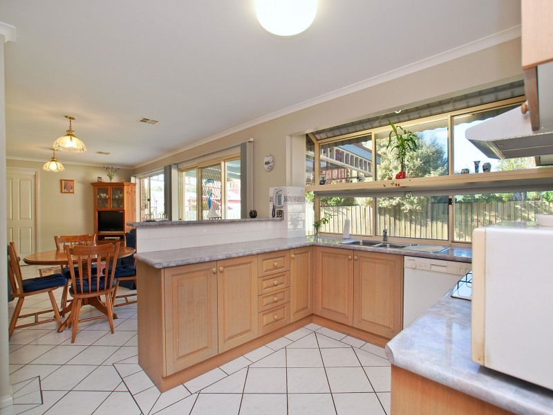 6 Kingston Heights, Frankston VIC 3199