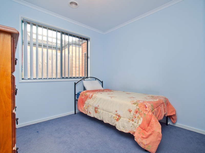 1 Mina Court, Carrum Downs VIC 3201