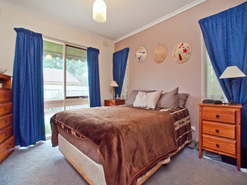 12 Glenview Crescent, Frankston VIC 3199