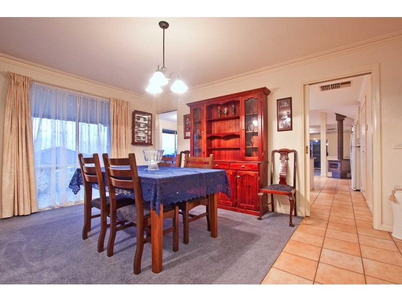 3 Joan Court, Skye VIC 3977