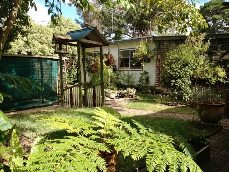 8 Bidgee Street, Frankston VIC 3199