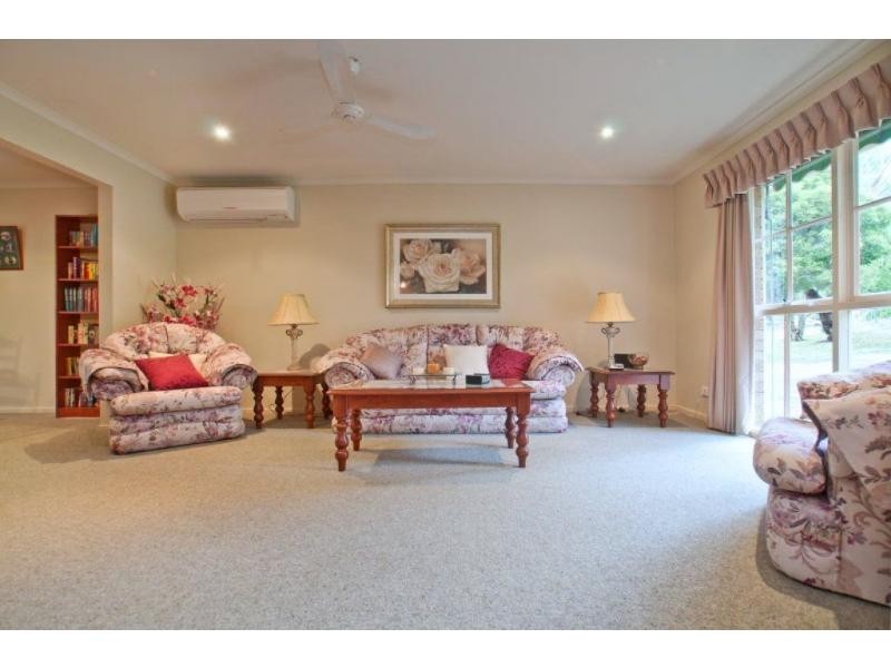 2 Barmah Court, Frankston South VIC 3199