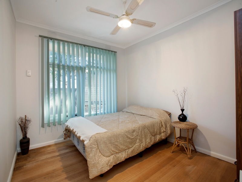 13 Moresby Avenue, Seaford VIC 3198