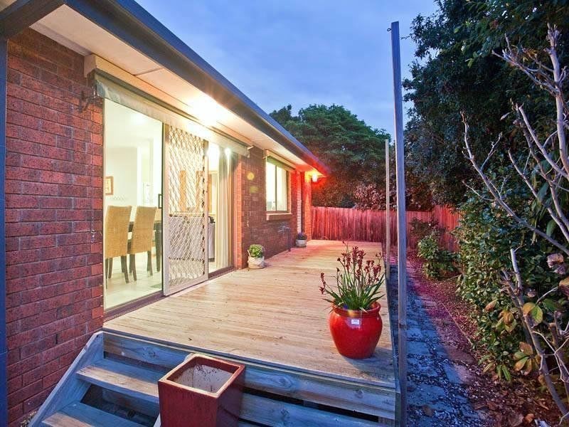 2/5 McComb Boulevard, Frankston South VIC 3199