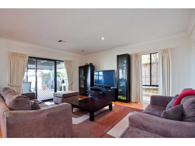 17 Colbert Court, Frankston South VIC 3199