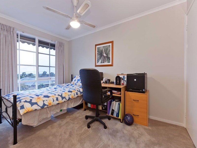 28 Bangor Drive, Frankston VIC 3199