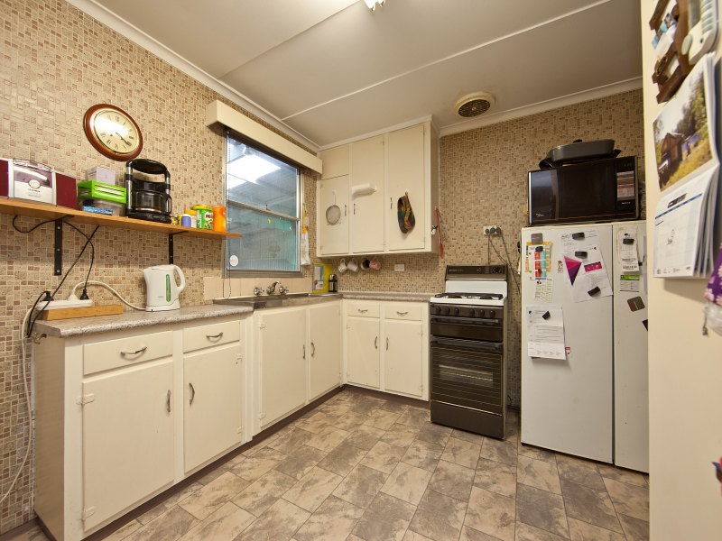 10 Juniper Court, Frankston North VIC 3200