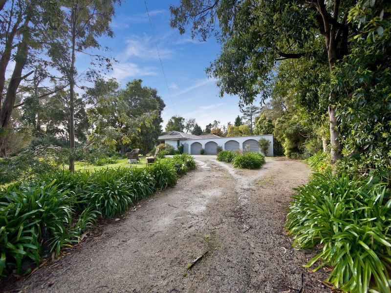 9 Leindan Court, Mount Eliza VIC 3930