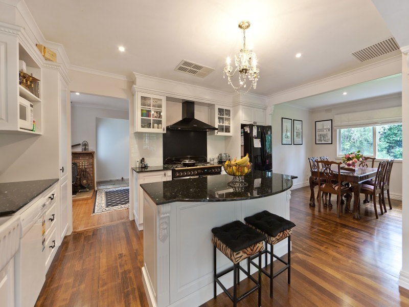 9 Leindan Court, Mount Eliza VIC 3930