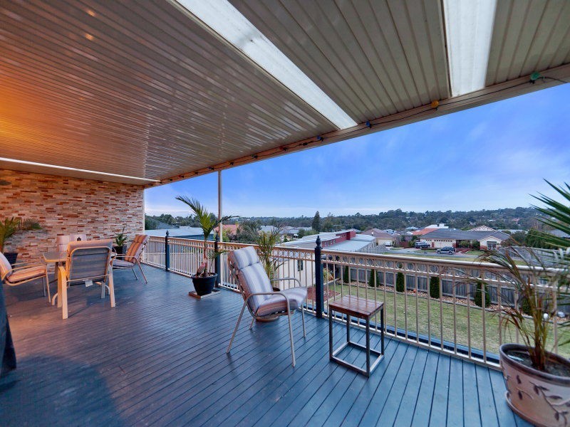 16 Sundew Drive, Langwarrin VIC 3910