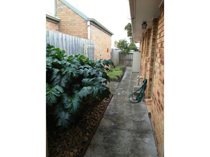 1/14 Birdwood Street, Frankston VIC 3199