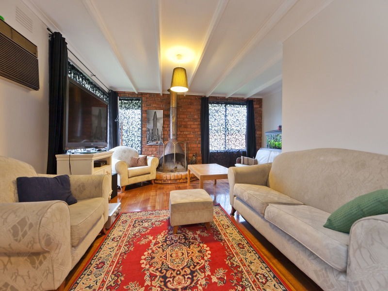 10 Amber Avenue, Frankston VIC 3199