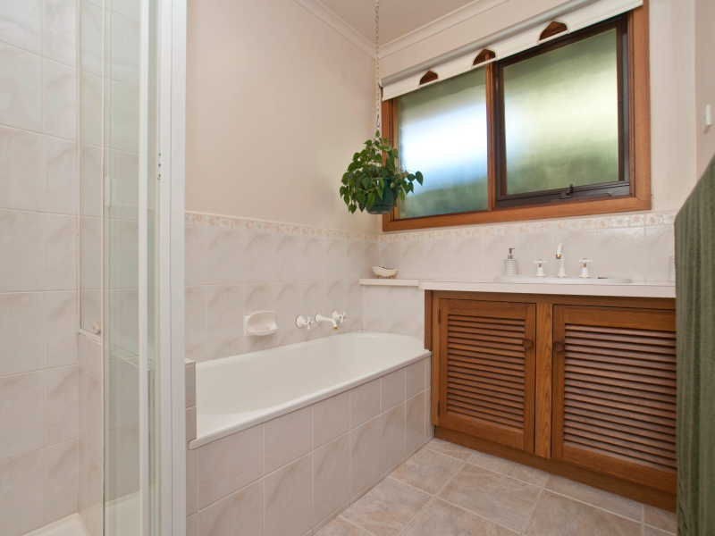 20 Gregory Avenue, Frankston South VIC 3199