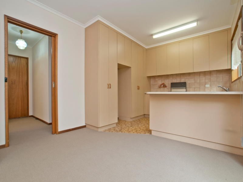 2/48 Yuille Street, Frankston VIC 3199