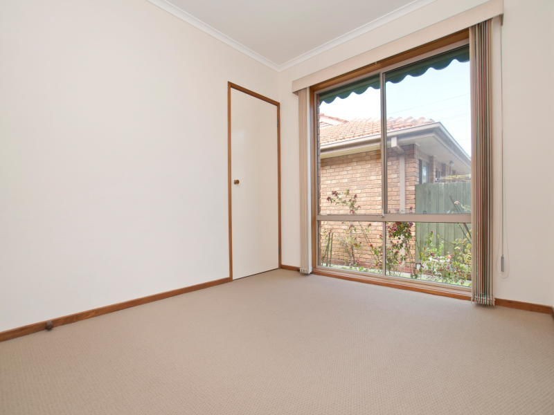 2/48 Yuille Street, Frankston VIC 3199
