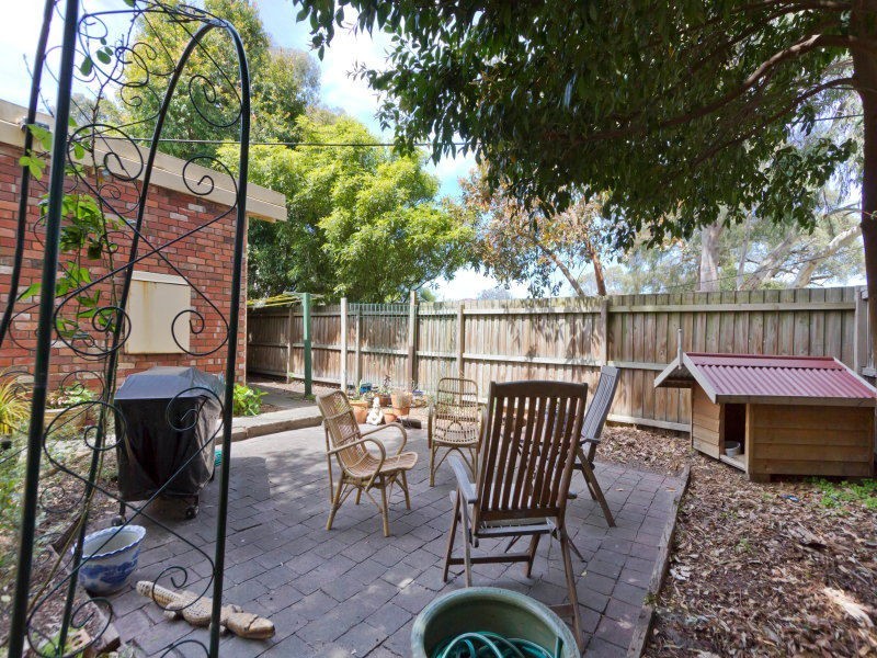 1/13 Kalmia Street, Frankston VIC 3199