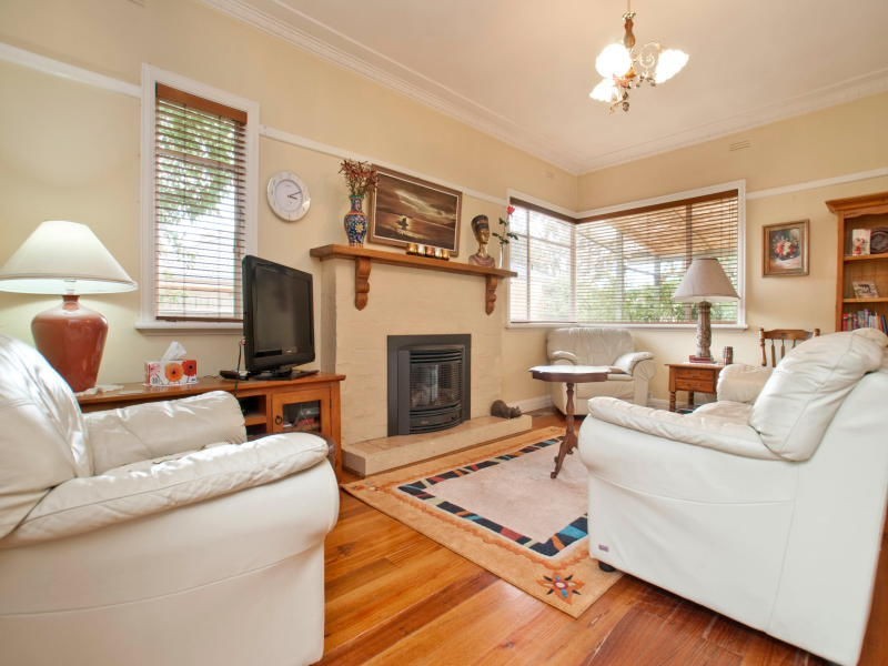 13 Larch Street, Langwarrin VIC 3910