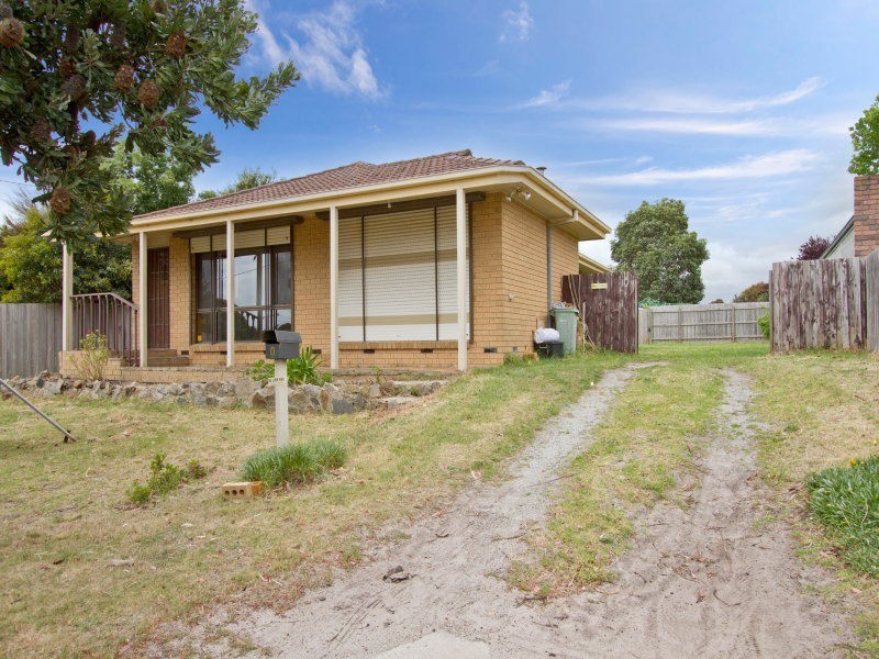 4 Spindrift Court, Carrum Downs VIC 3201