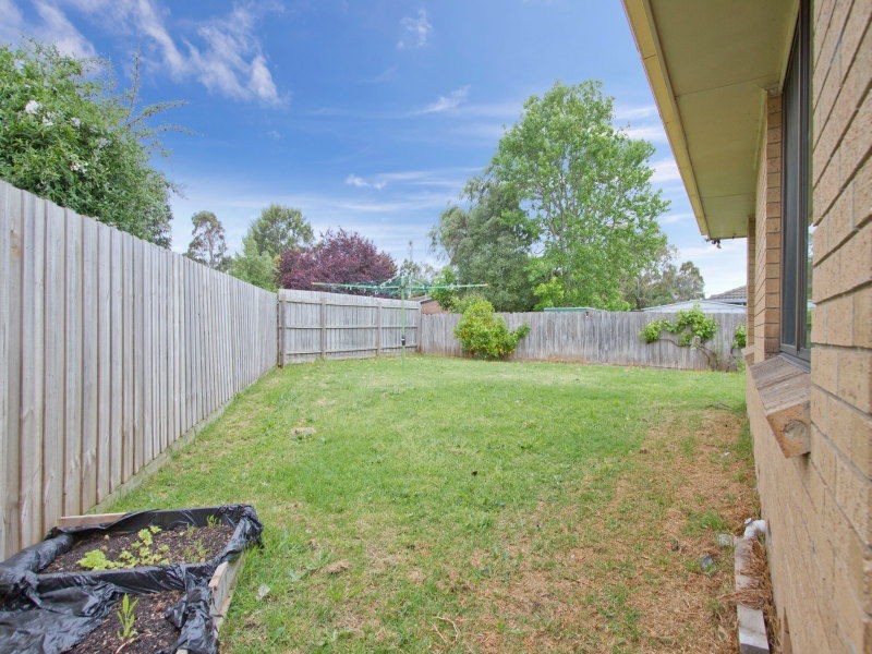 4 Spindrift Court, Carrum Downs VIC 3201