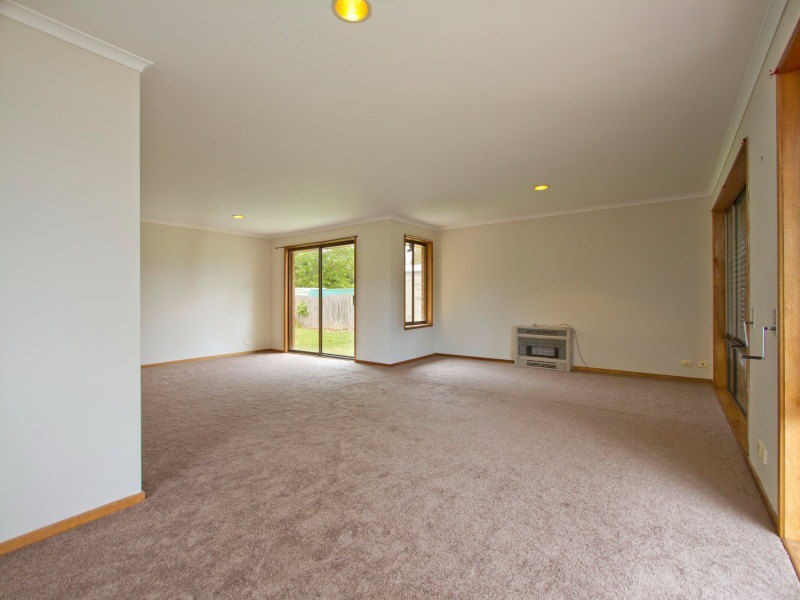 4 Spindrift Court, Carrum Downs VIC 3201