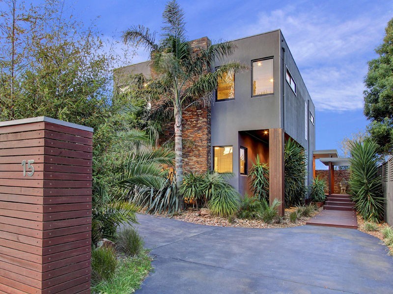 15 Gweno Avenue, Frankston VIC 3199