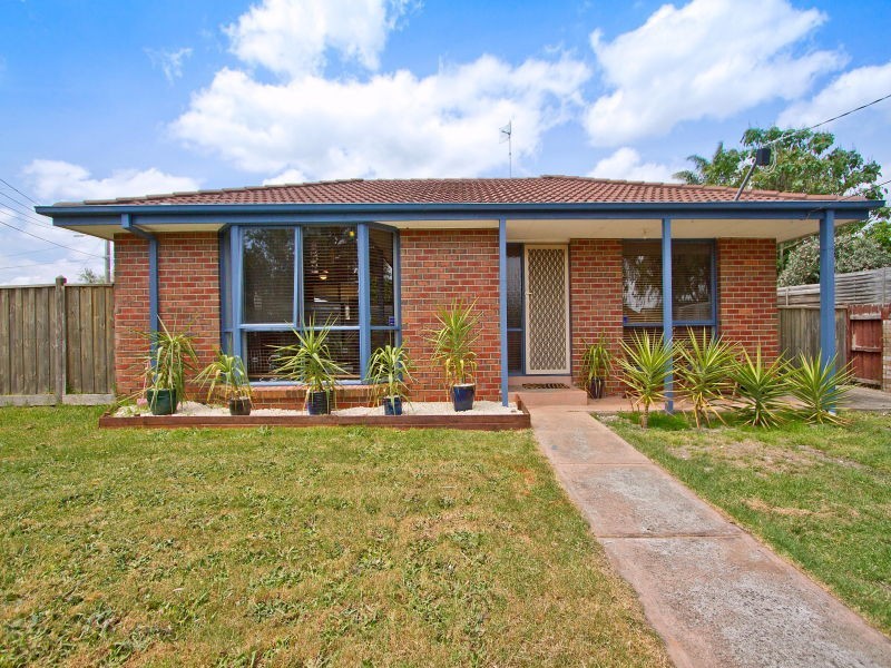 4 Linden Court, Carrum Downs VIC 3201