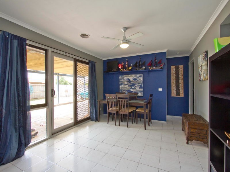 4 Linden Court, Carrum Downs VIC 3201