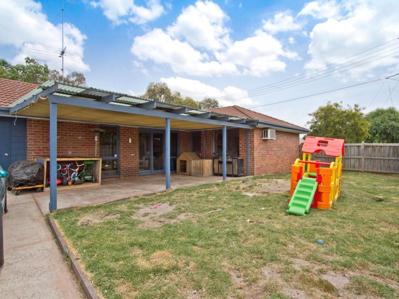 4 Linden Court, Carrum Downs VIC 3201