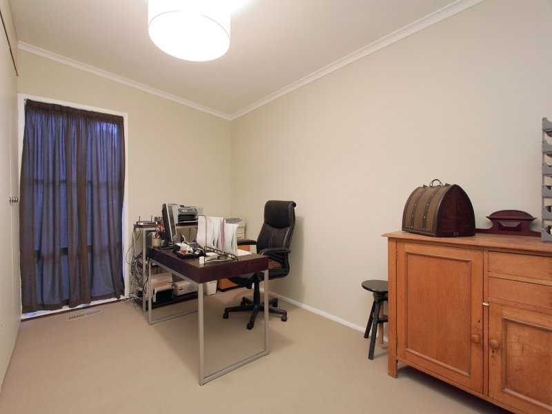 17 Taranna Street, Mornington VIC 3931