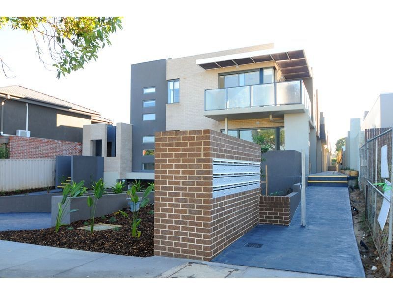 205/119 Mcdonald, Mordialloc VIC 3195